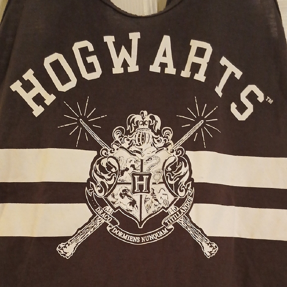 Warner Bros. Harry Potter Gray Tank Top - Picture 5 of 5